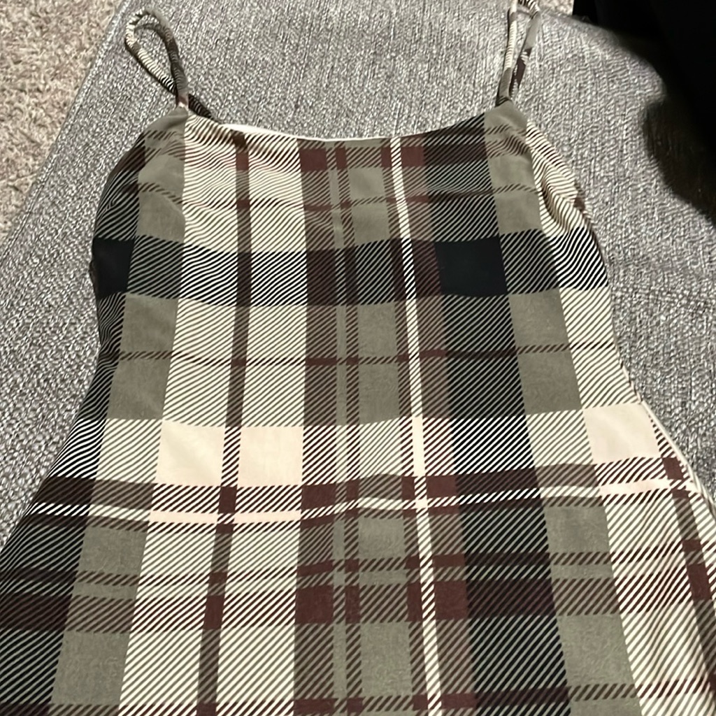 Windsor Dress Size Small